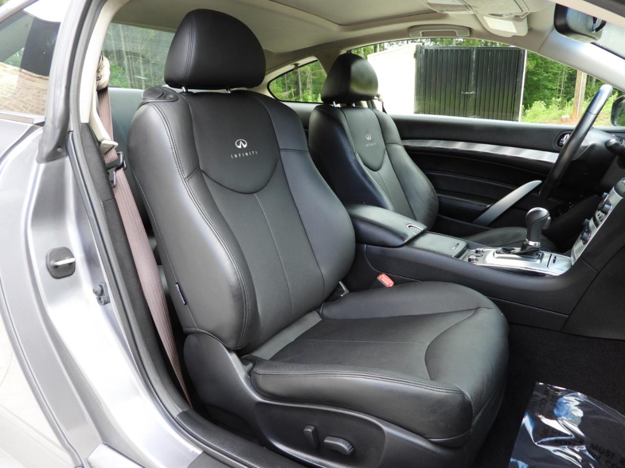 Infiniti Q60 Coupe AWD 2014