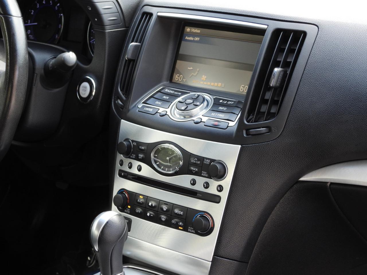 Infiniti Q60 Coupe AWD 2014