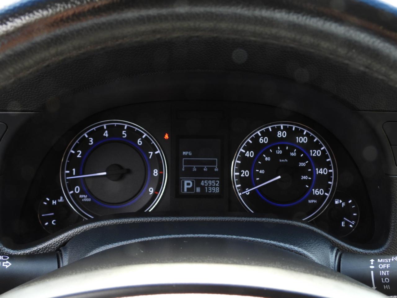 Infiniti Q60 Coupe AWD 2014