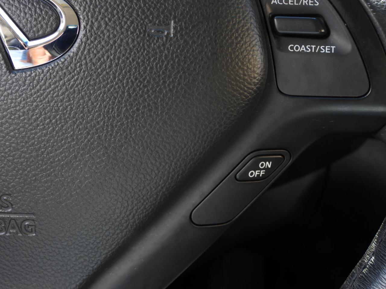 Infiniti Q60 Coupe AWD 2014