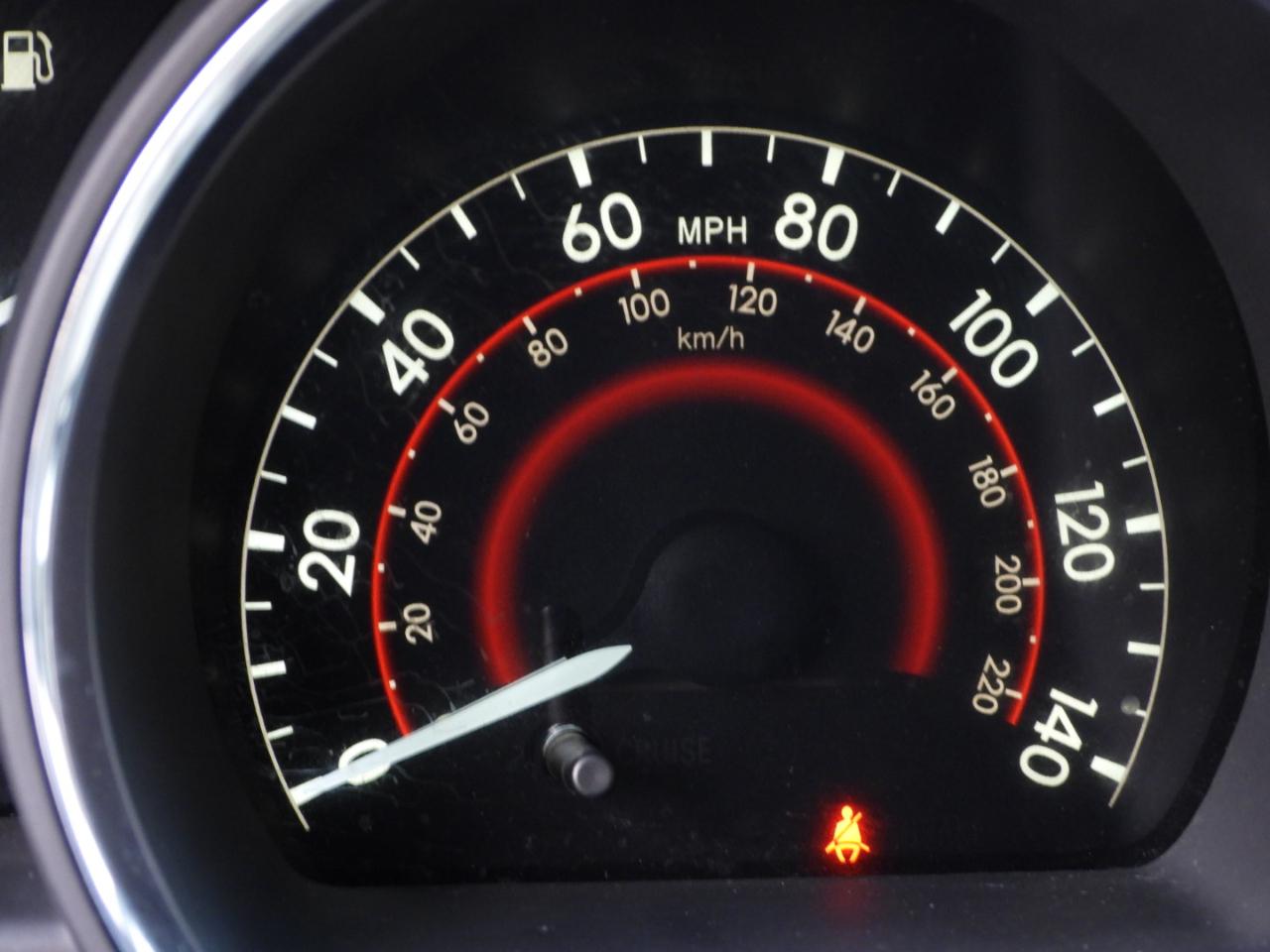 Toyota Highlander Base 2WD V6 2011