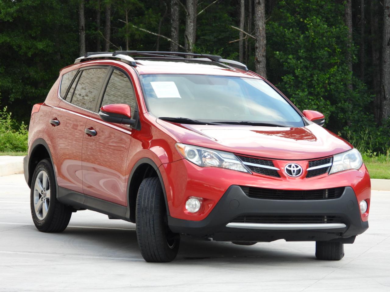 Toyota RAV4 XLE FWD 2015