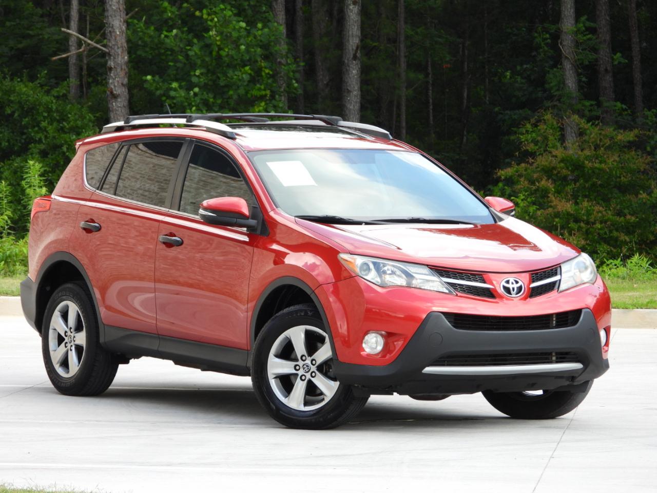 Toyota RAV4 XLE FWD 2015