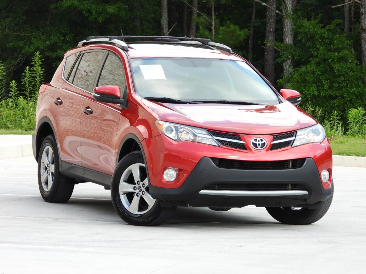 Toyota RAV4 XLE FWD 2015