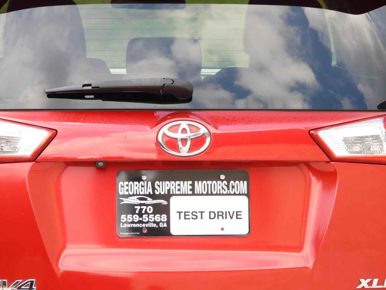 Toyota RAV4 XLE FWD 2015