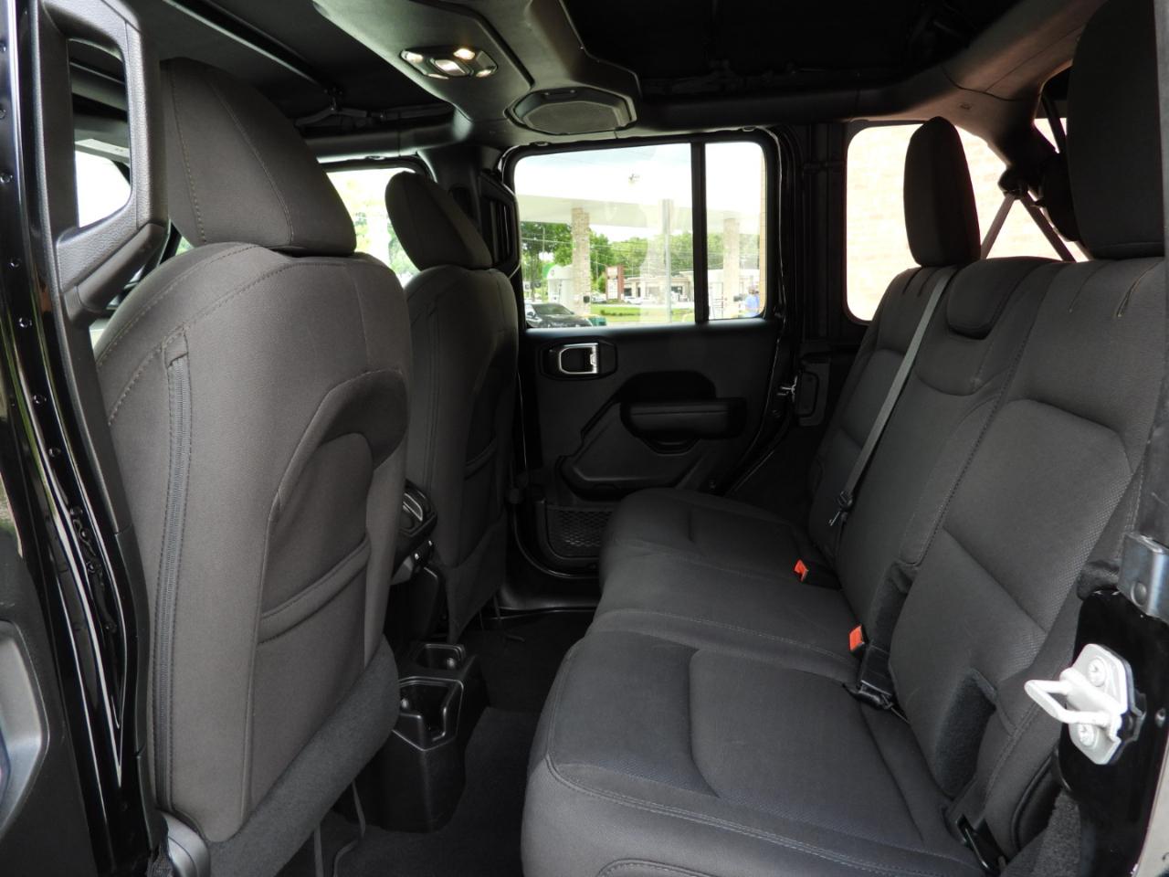 Jeep Wrangler Unlimited Sport 2019