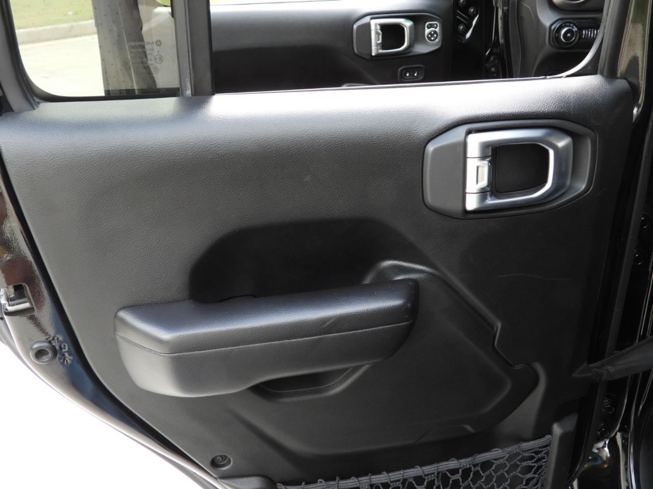 Jeep Wrangler Unlimited Sport 2019