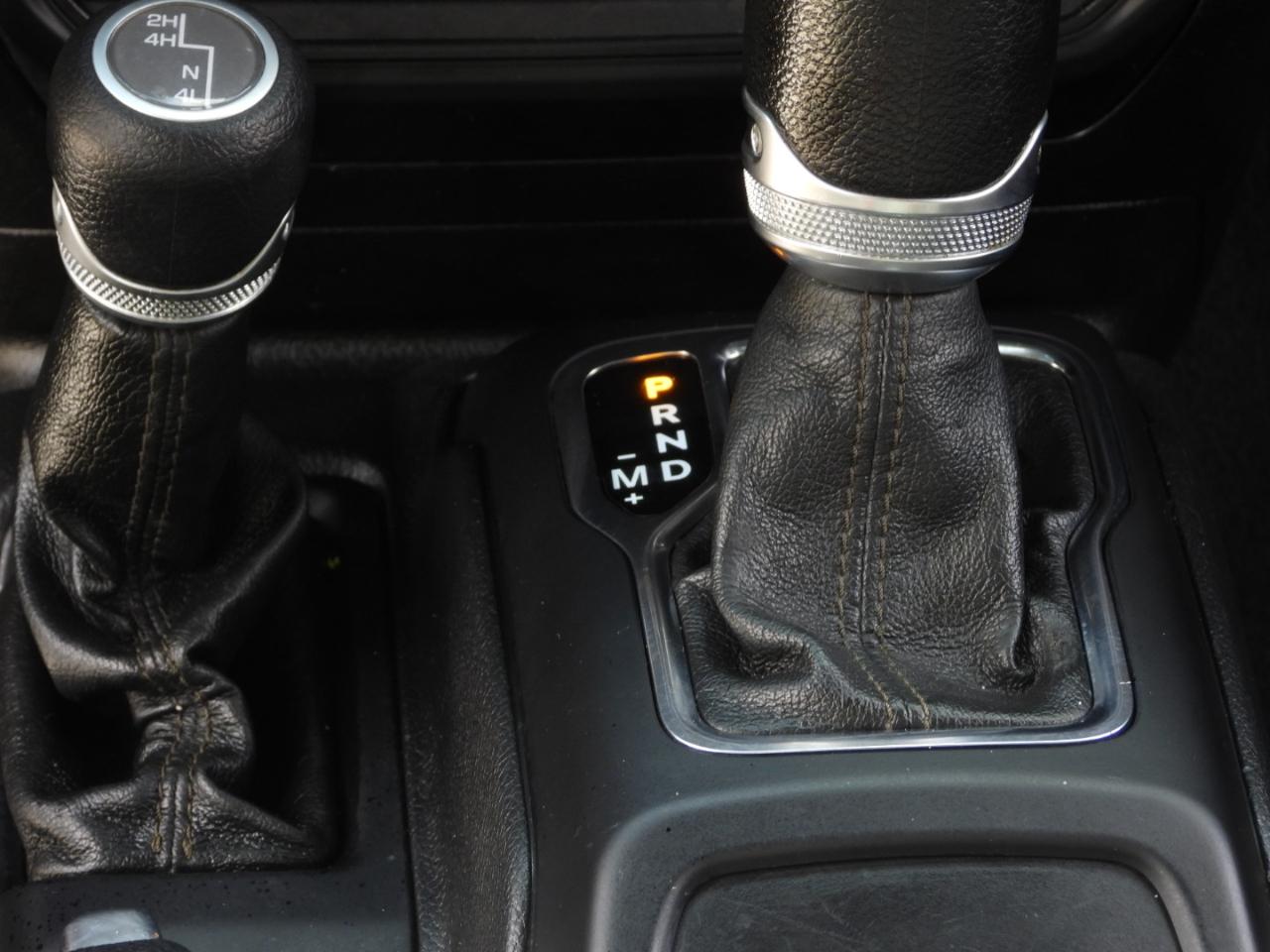 Jeep Wrangler Unlimited Sport 2019