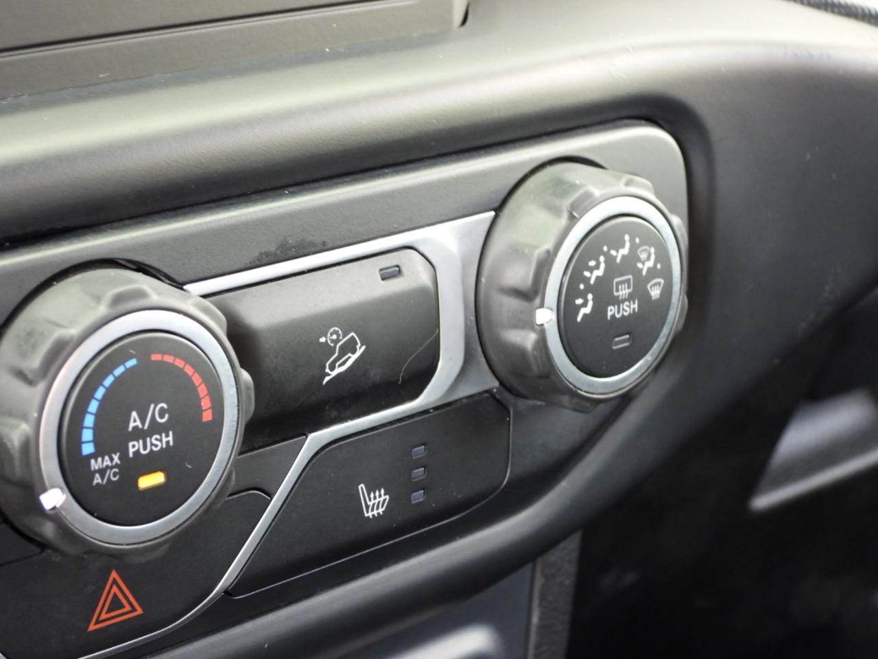 Jeep Wrangler Unlimited Sport 2019