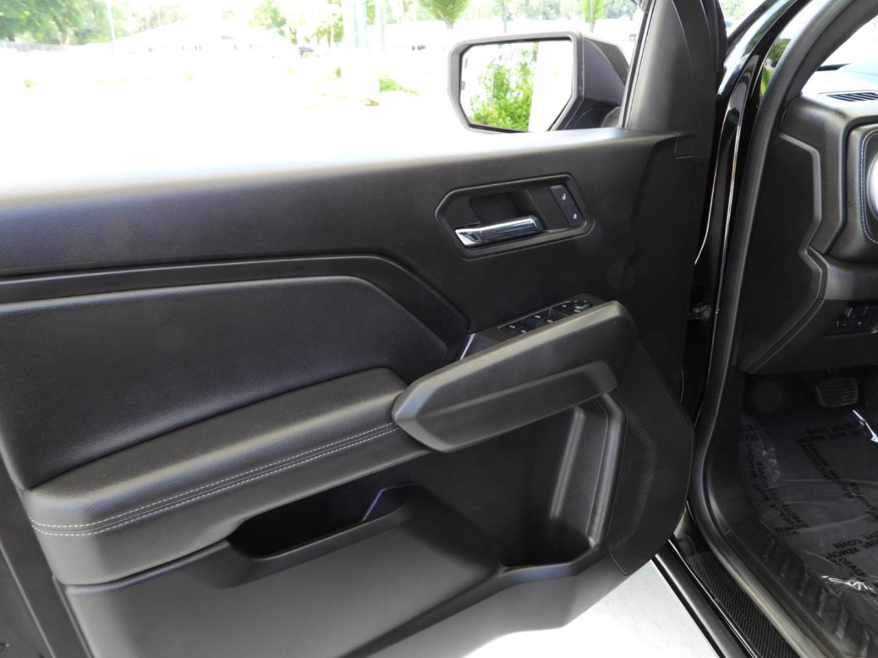 Chevrolet Colorado LT Crew Cab 2WD 2023