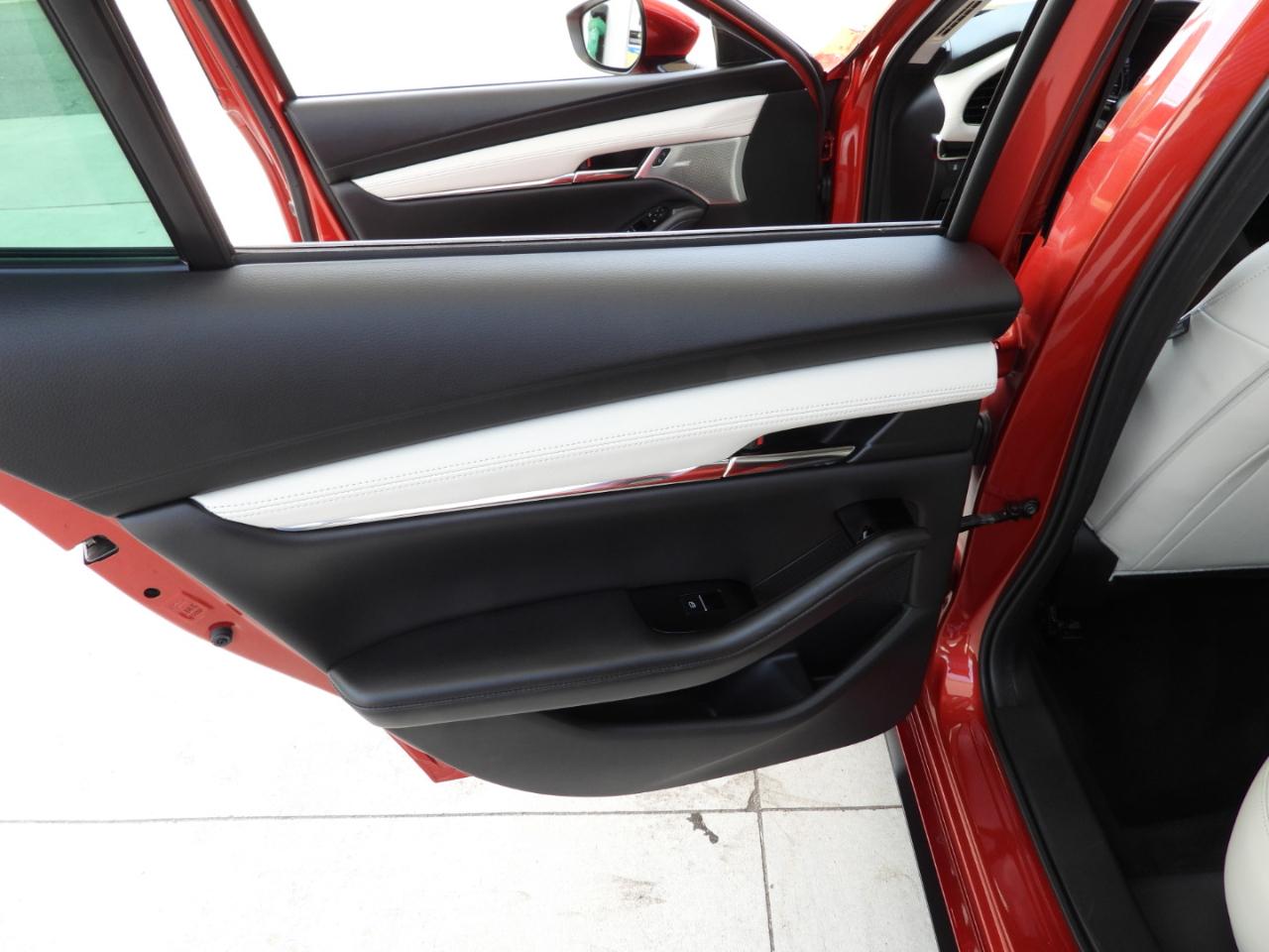 Mazda MAZDA3 Preferred 2021