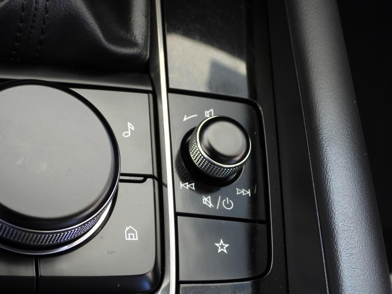 Mazda MAZDA3 Preferred 2021