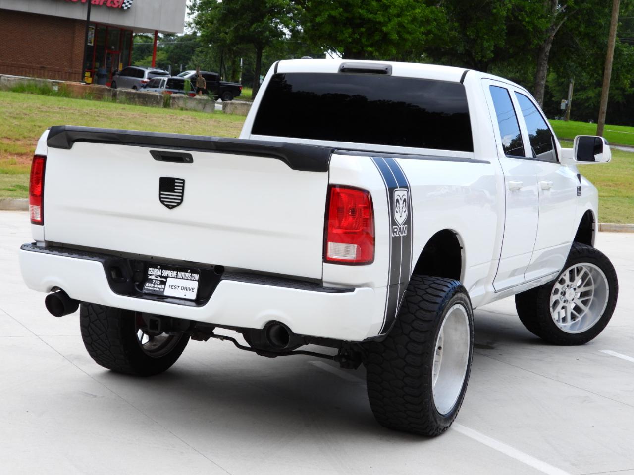 RAM 1500 Tradesman Quad Cab 4WD 2016