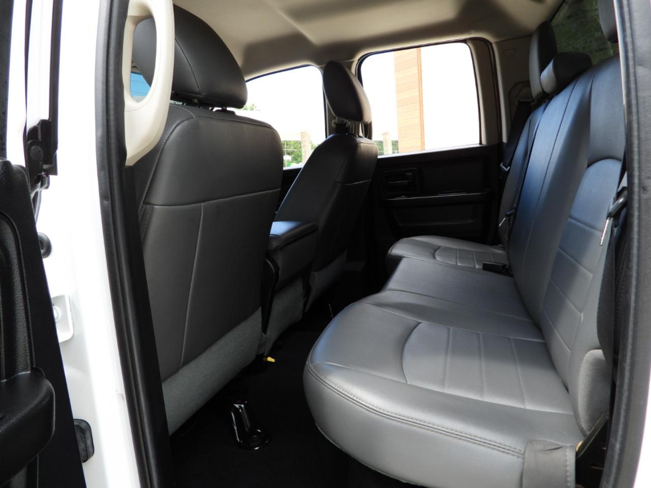 RAM 1500 Tradesman Quad Cab 4WD 2016