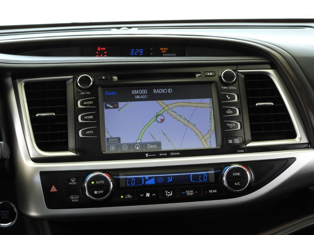 Toyota Highlander XLE FWD V6 2019