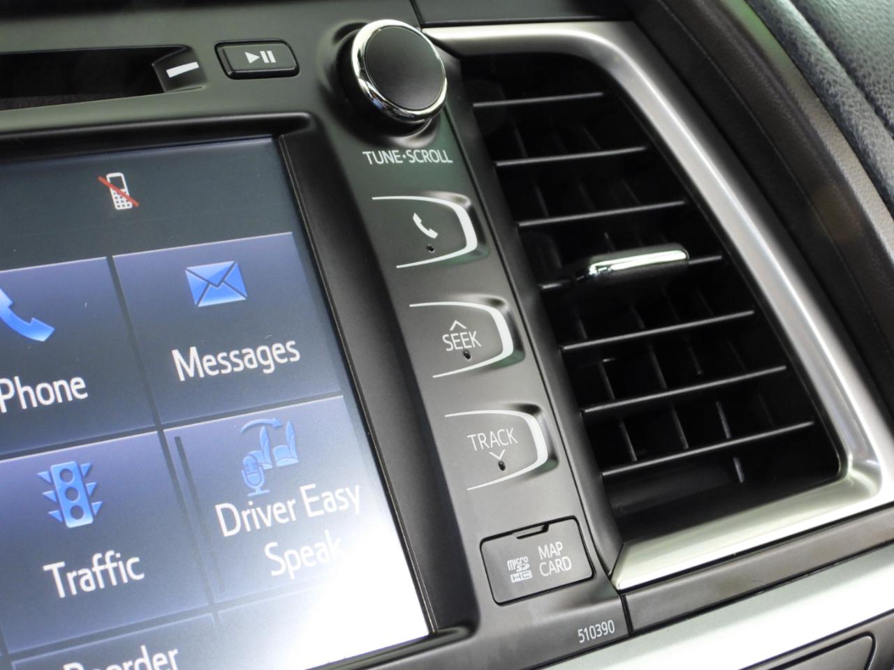 Toyota Highlander XLE FWD V6 2019