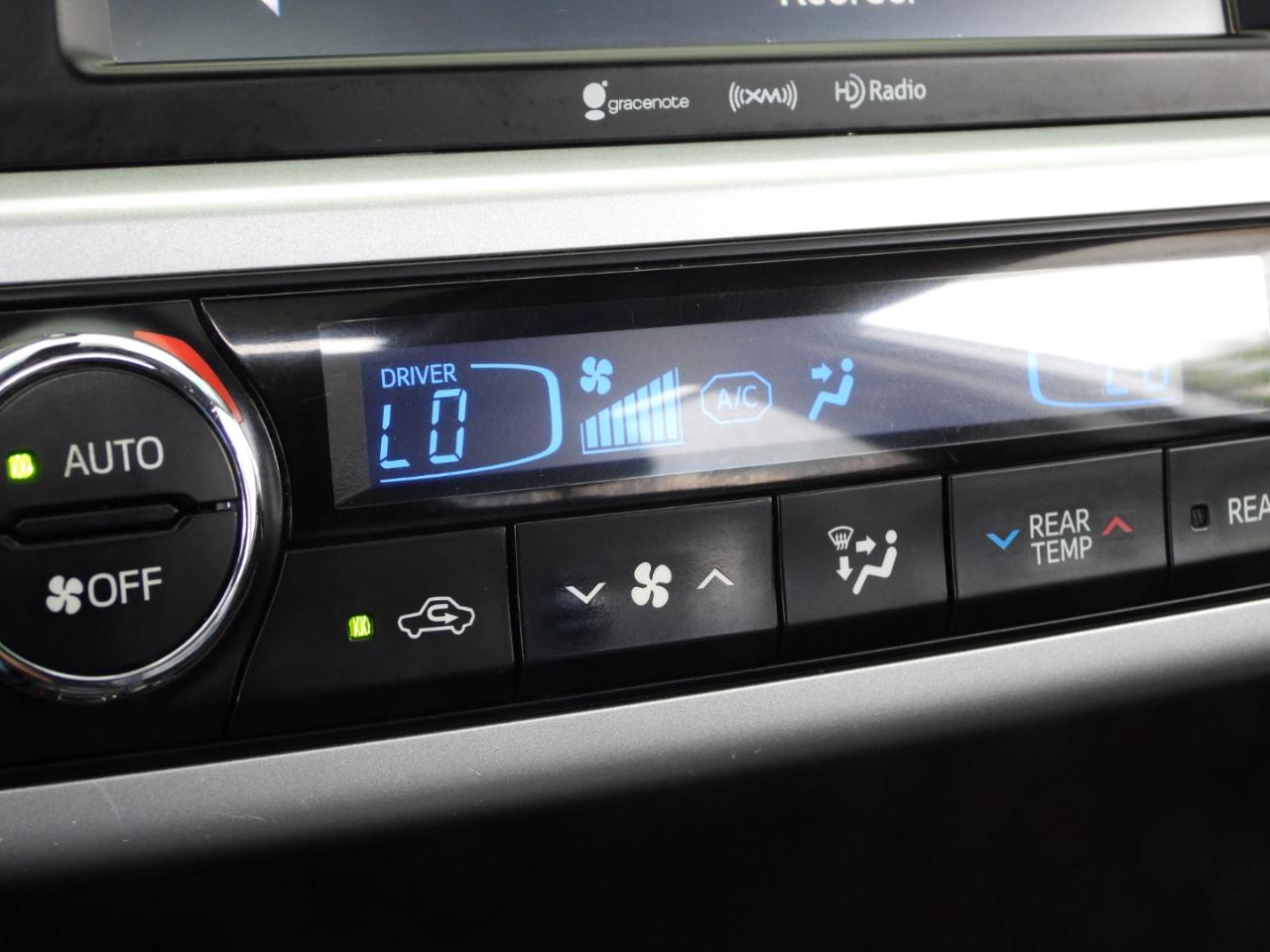 Toyota Highlander XLE FWD V6 2019