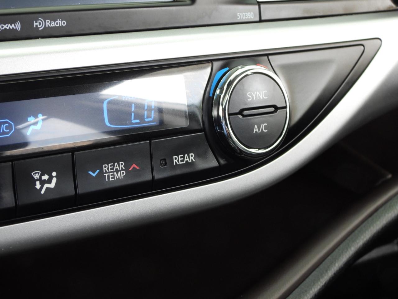 Toyota Highlander XLE FWD V6 2019