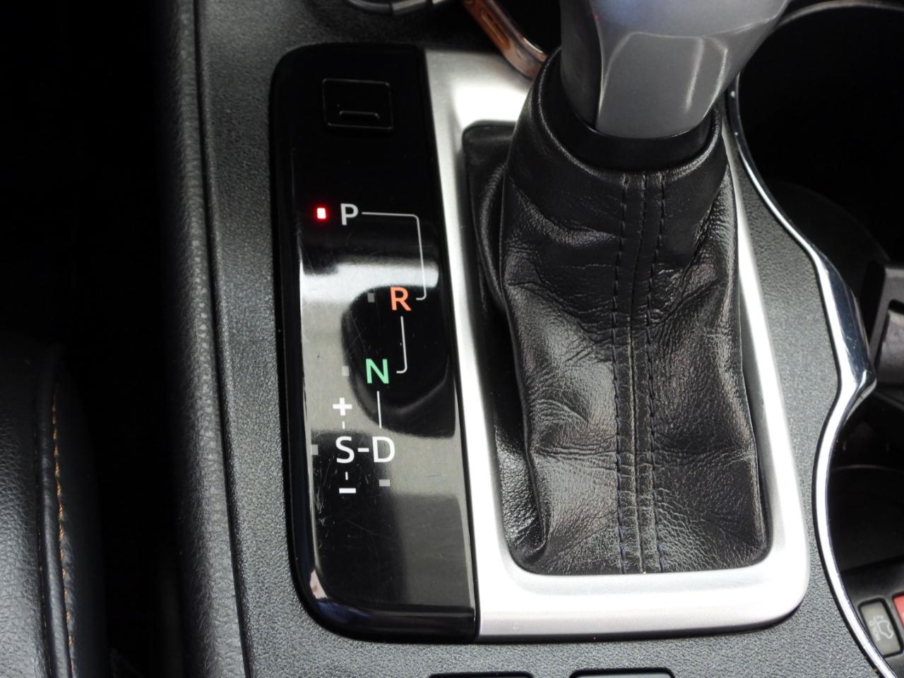 Toyota Highlander XLE FWD V6 2019