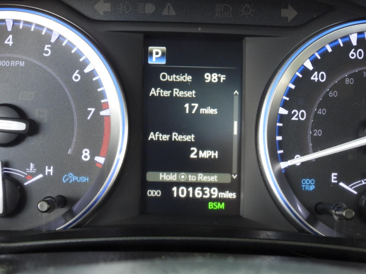 Toyota Highlander XLE FWD V6 2019