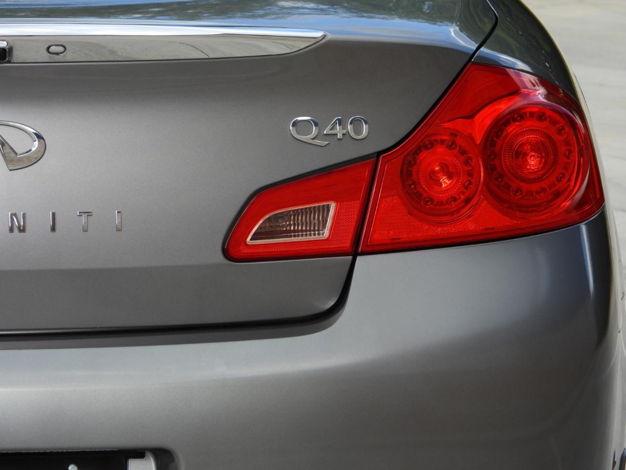 Infiniti Q40 RWD 2015