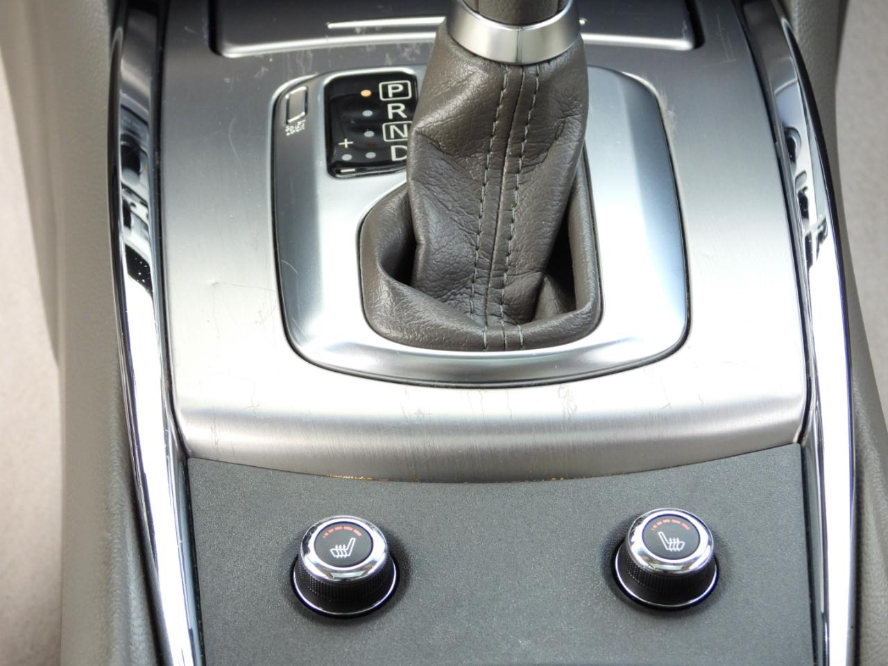 Infiniti Q40 RWD 2015