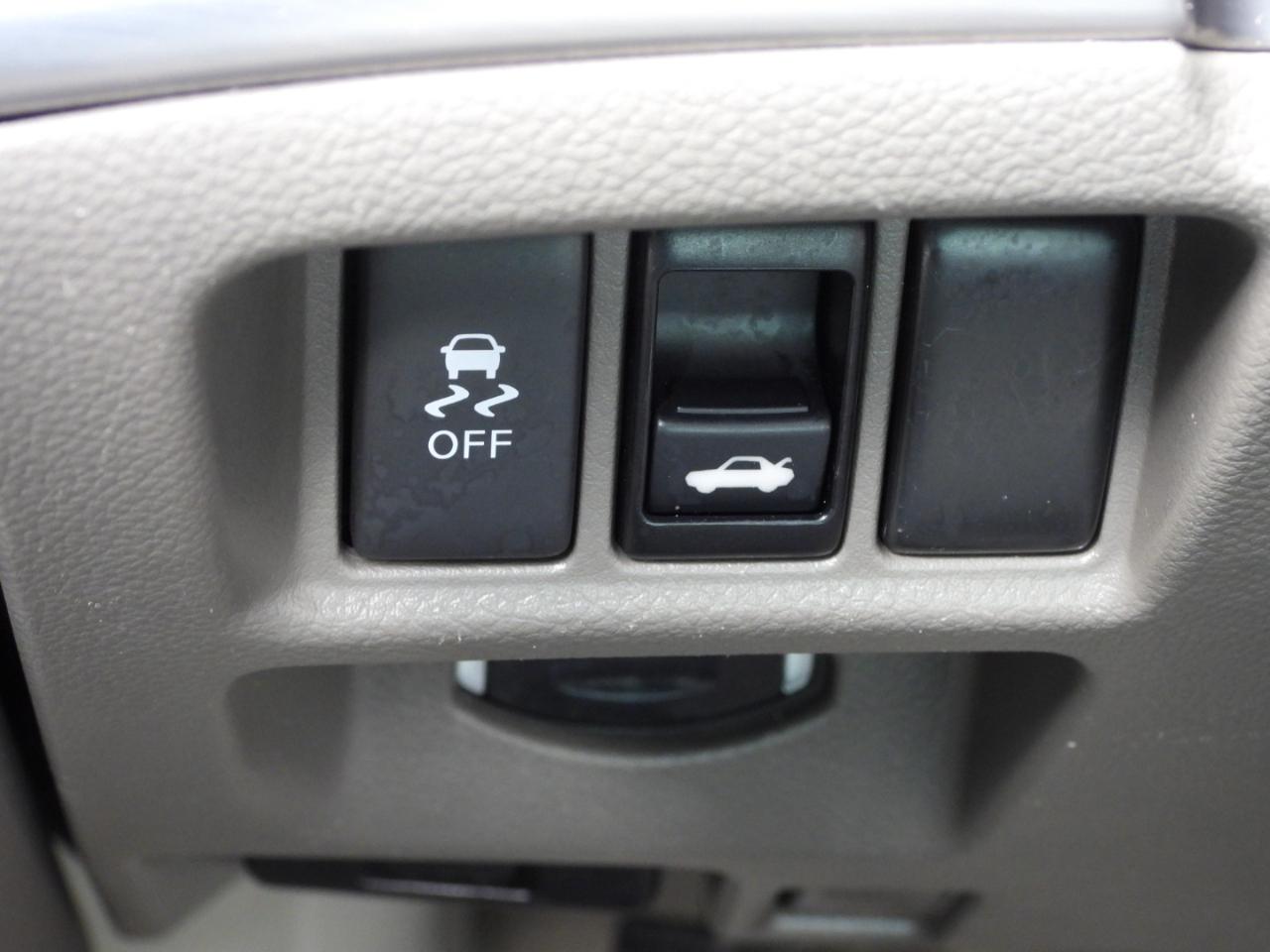 Infiniti Q40 RWD 2015
