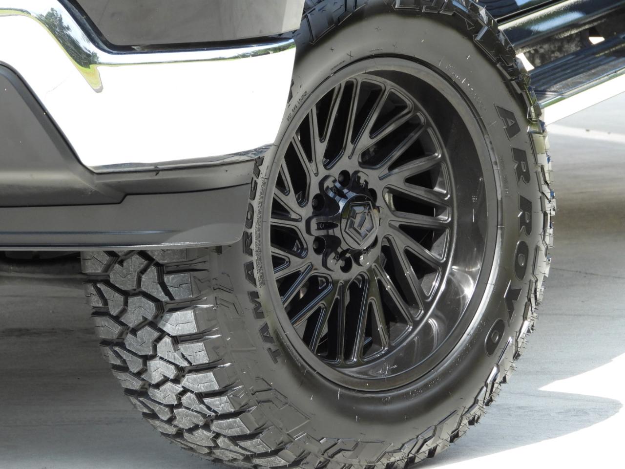 Chevrolet Silverado 1500 LT Crew Cab 2WD 2022