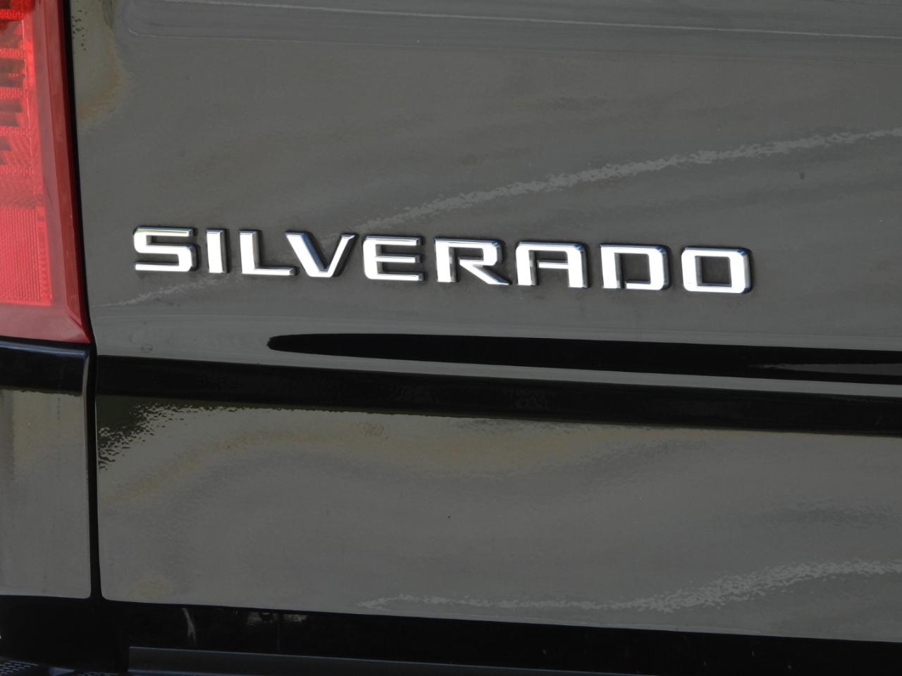 Chevrolet Silverado 1500 LT Crew Cab 2WD 2022