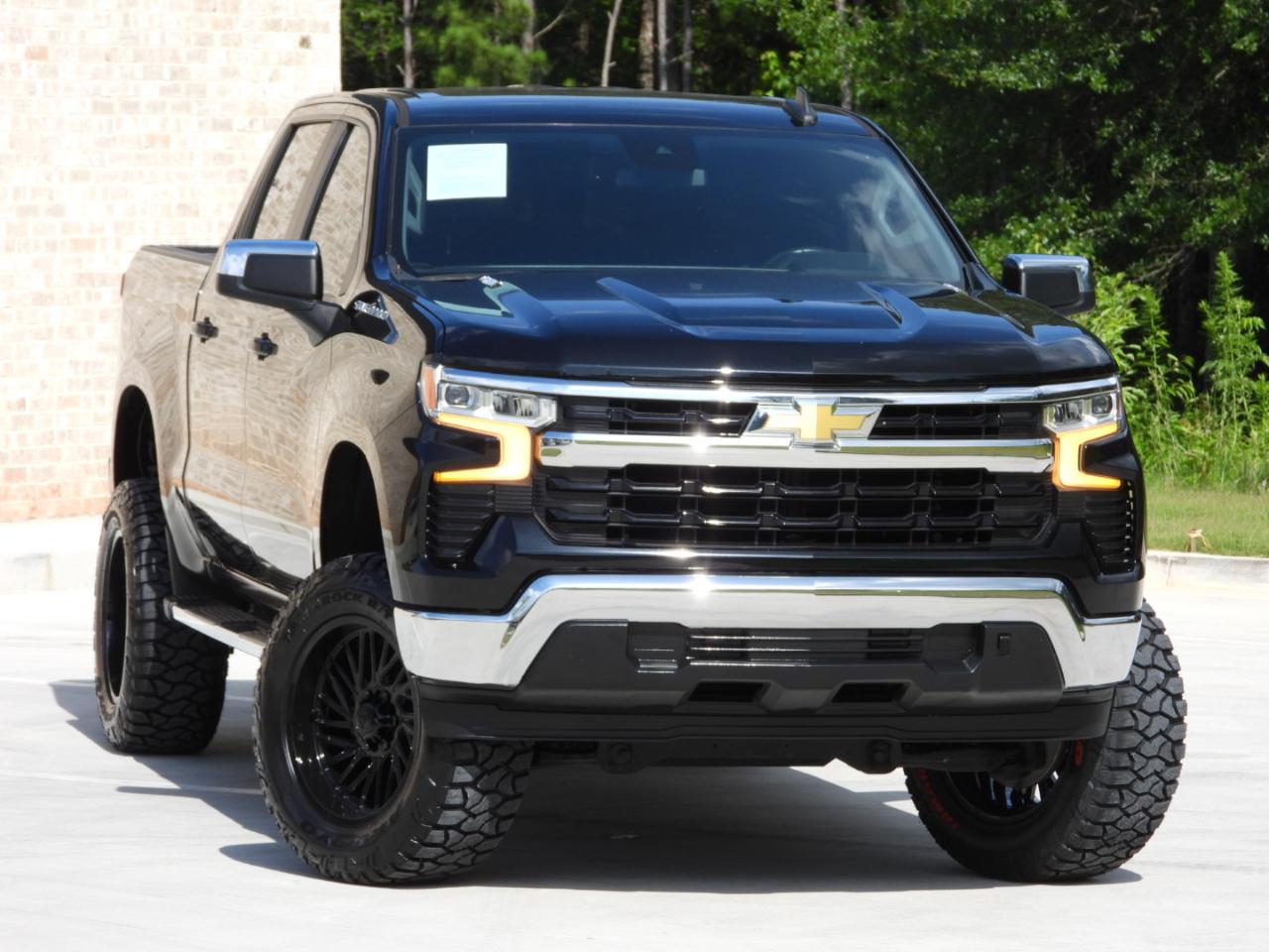 Chevrolet Silverado 1500 LT Crew Cab 2WD 2022
