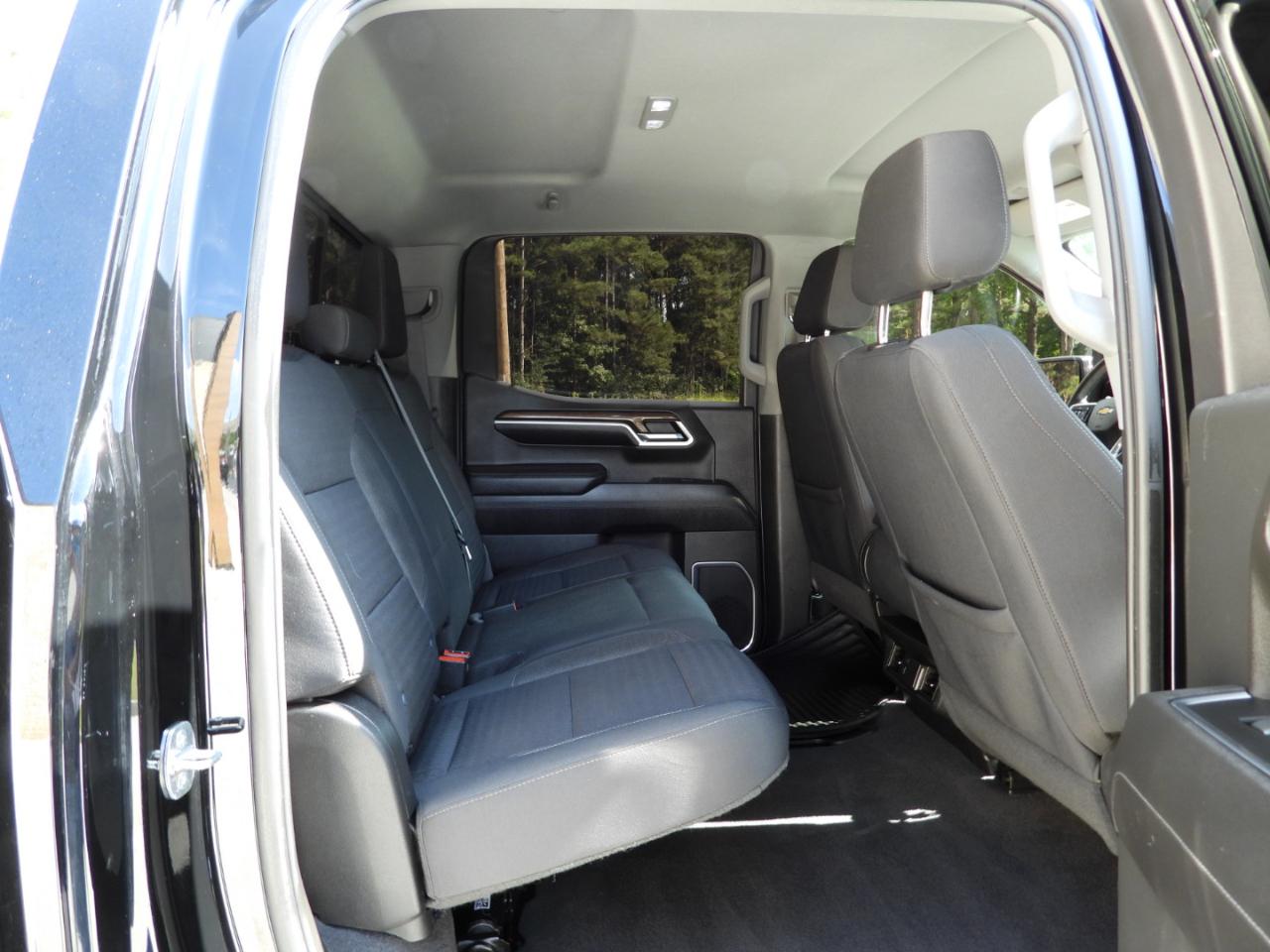 Chevrolet Silverado 1500 LT Crew Cab 2WD 2022