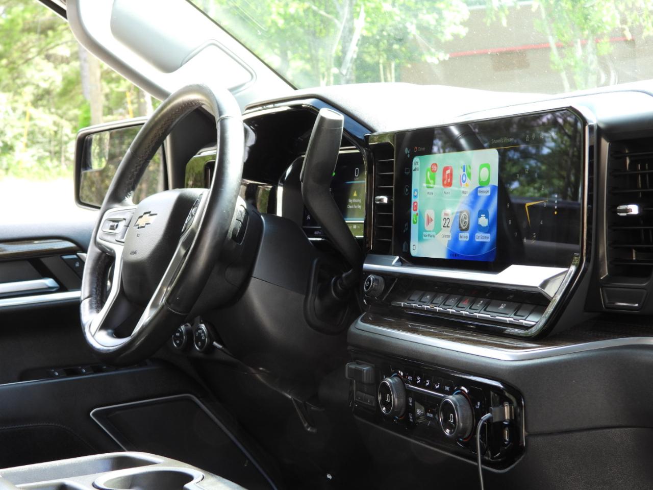 Chevrolet Silverado 1500 LT Crew Cab 2WD 2022
