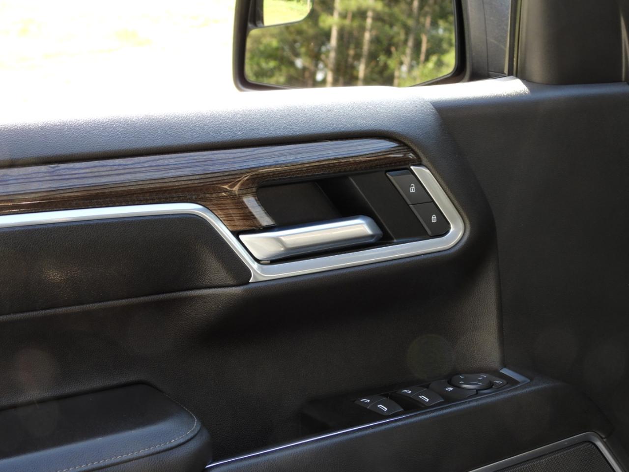 Chevrolet Silverado 1500 LT Crew Cab 2WD 2022