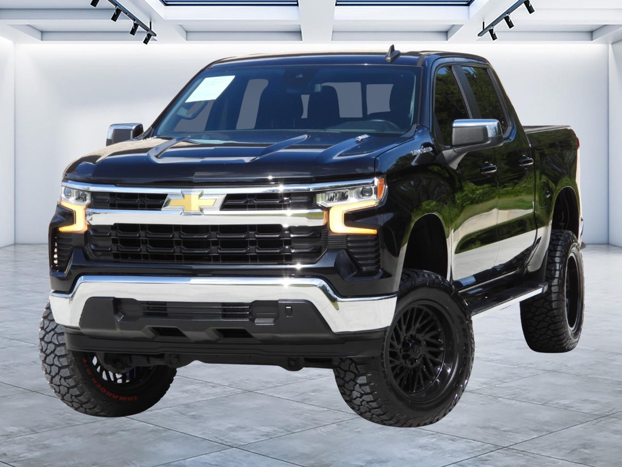 2022 Chevrolet Silverado 1500 LT Crew Cab 2WD