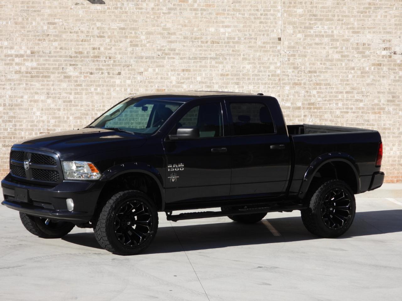 RAM 1500 ST Crew Cab 4WD 2018