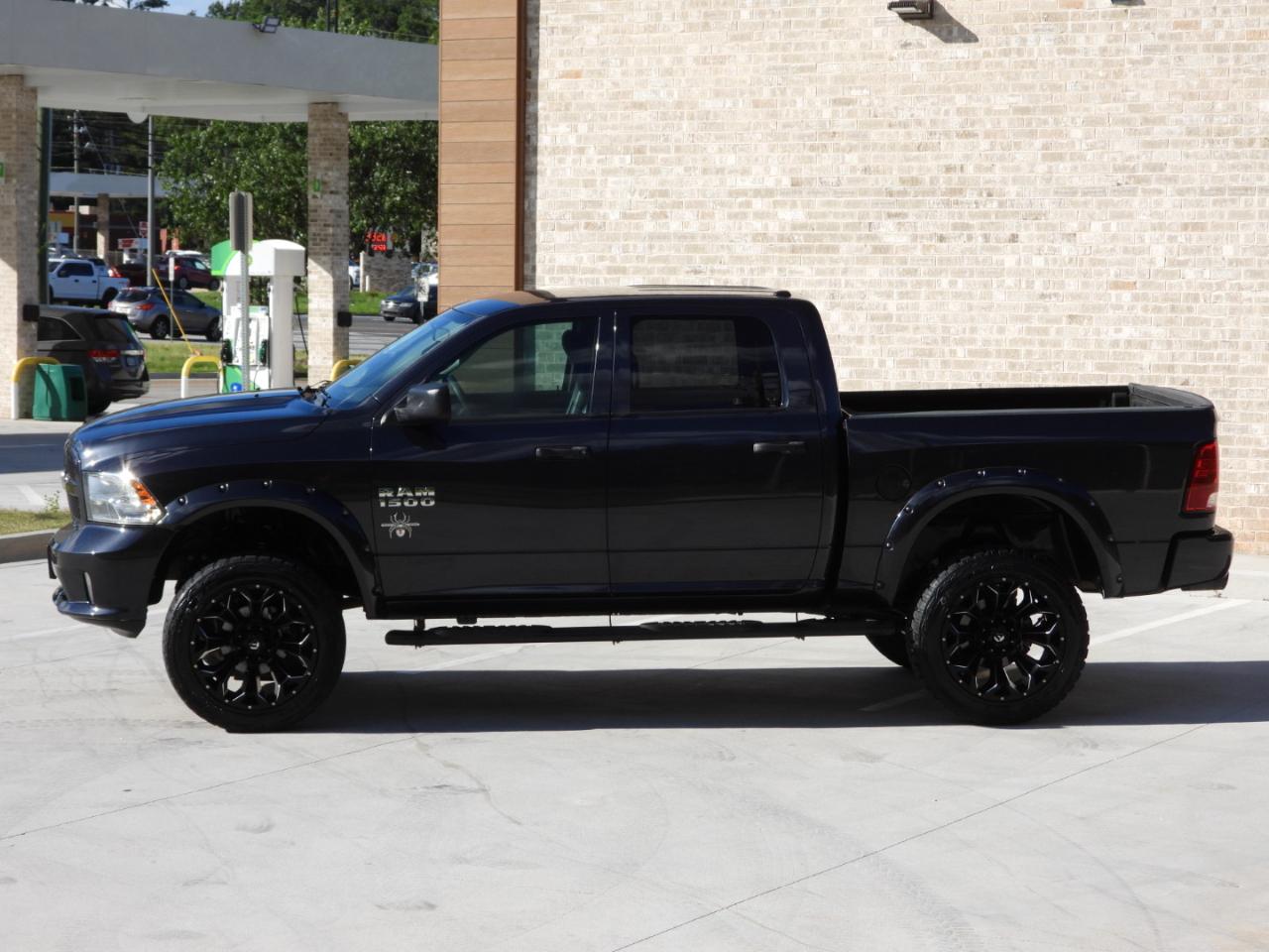 RAM 1500 ST Crew Cab 4WD 2018