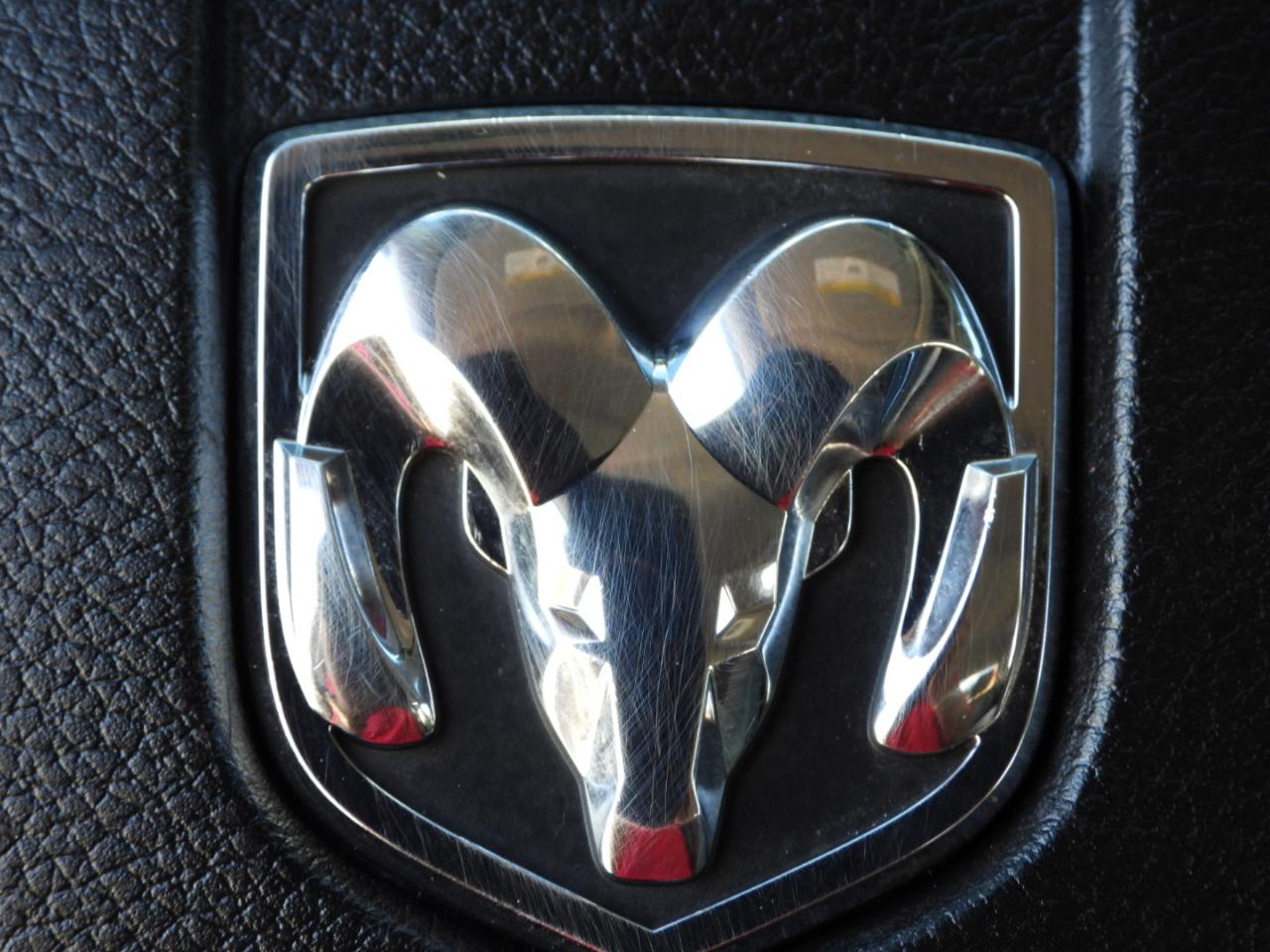 RAM 1500 ST Crew Cab 4WD 2018