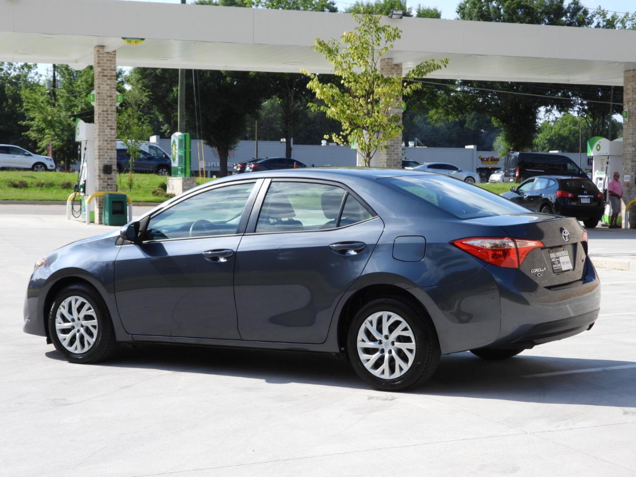 Toyota Corolla LE Premium 4D Sedan 2019