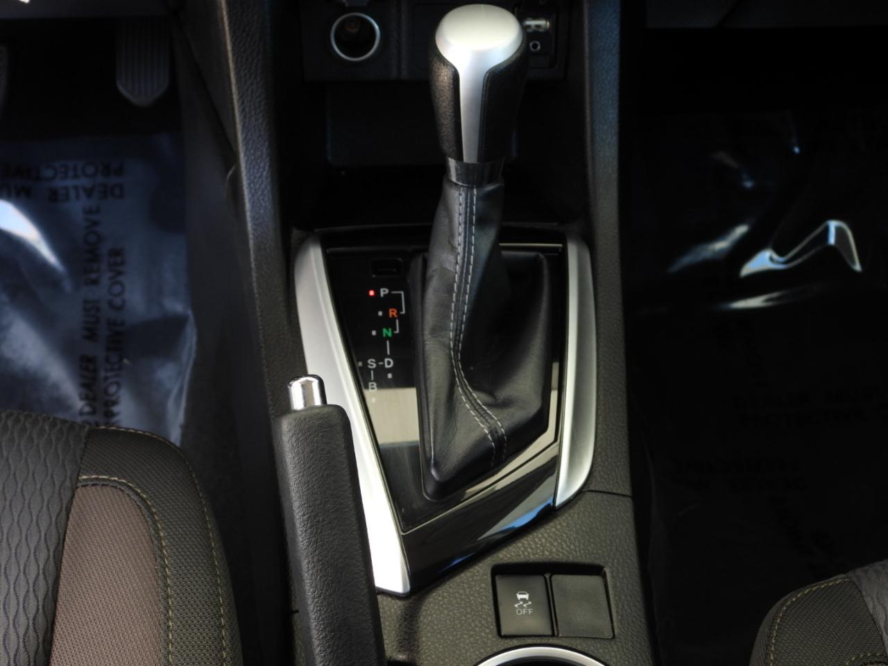 Toyota Corolla LE Premium 4D Sedan 2019