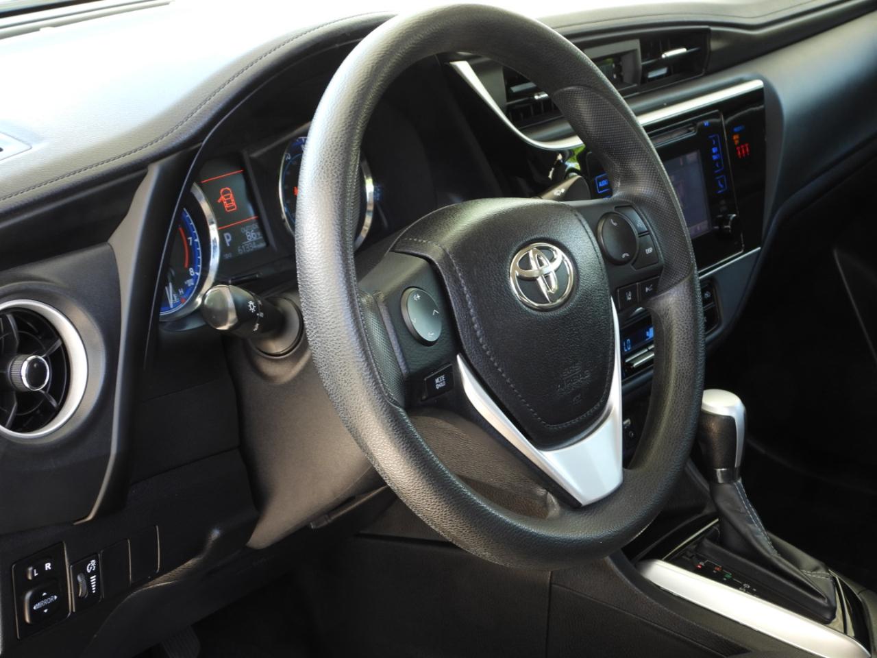 Toyota Corolla LE Premium 4D Sedan 2019
