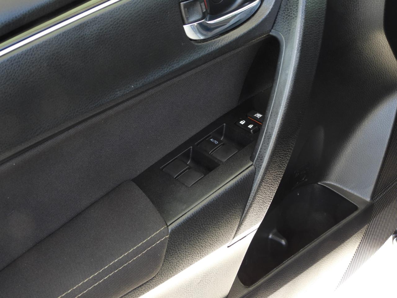 Toyota Corolla LE Premium 4D Sedan 2019