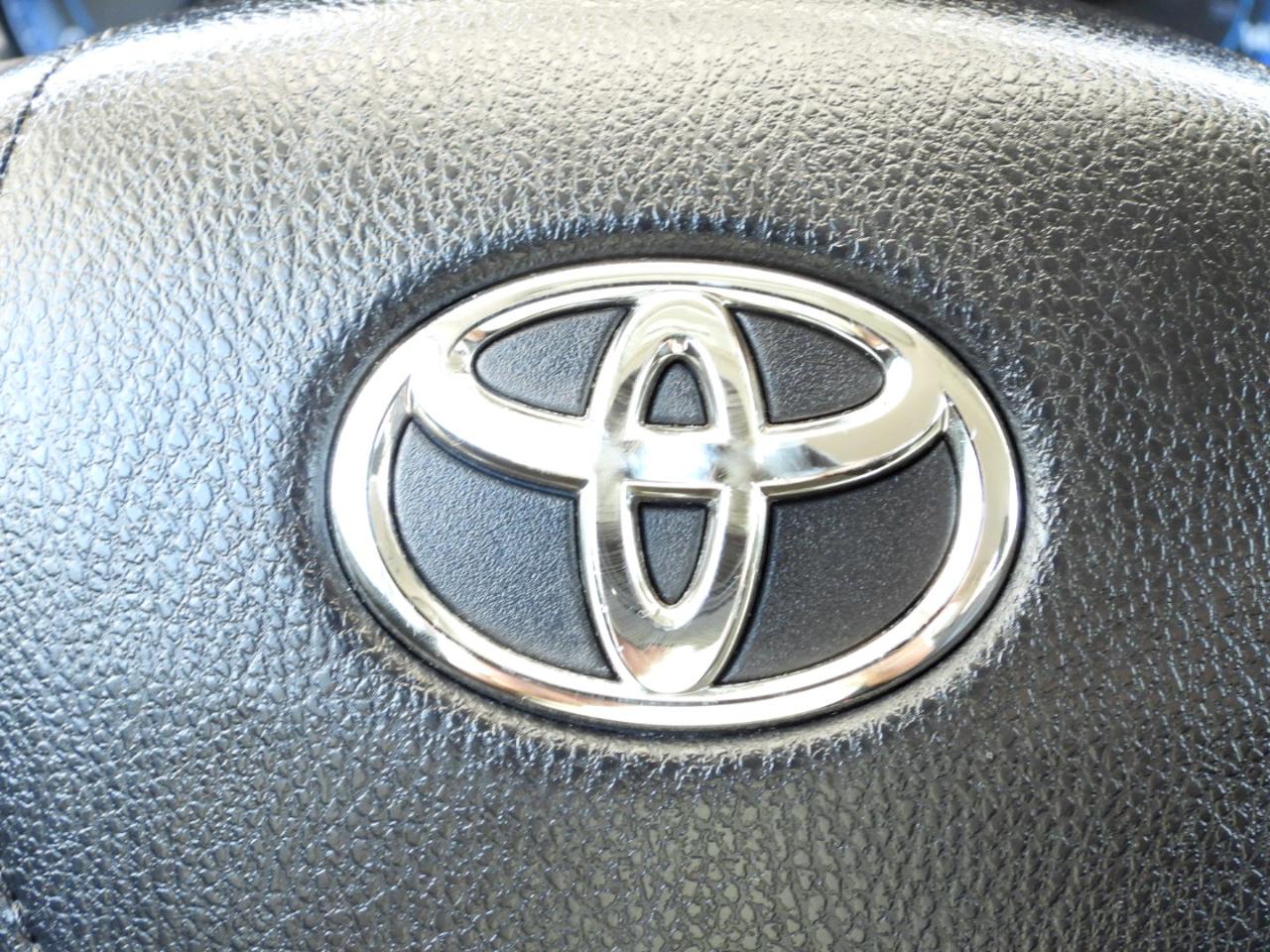 Toyota Corolla LE Premium 4D Sedan 2019