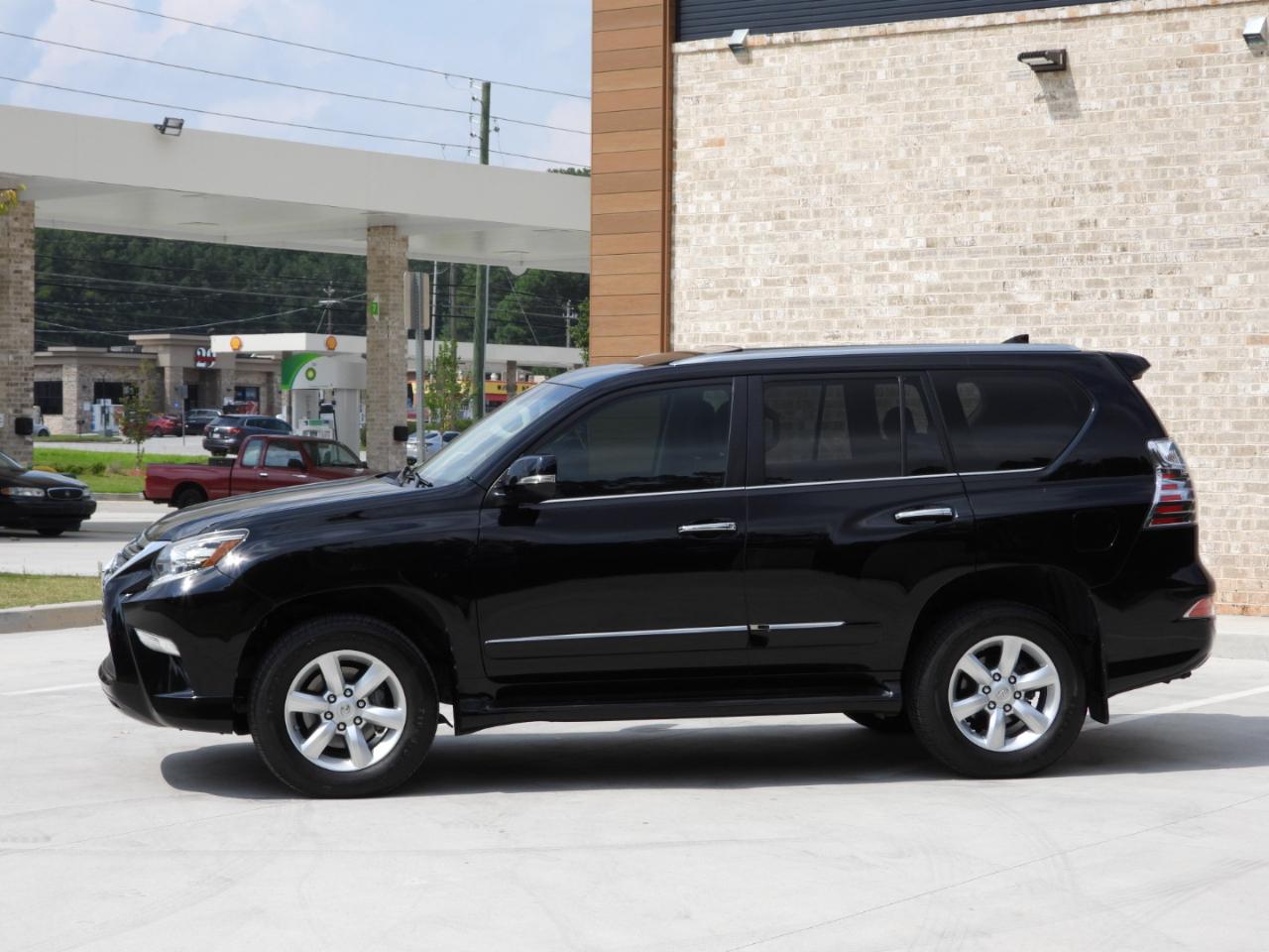 Lexus GX 460 Base 2017