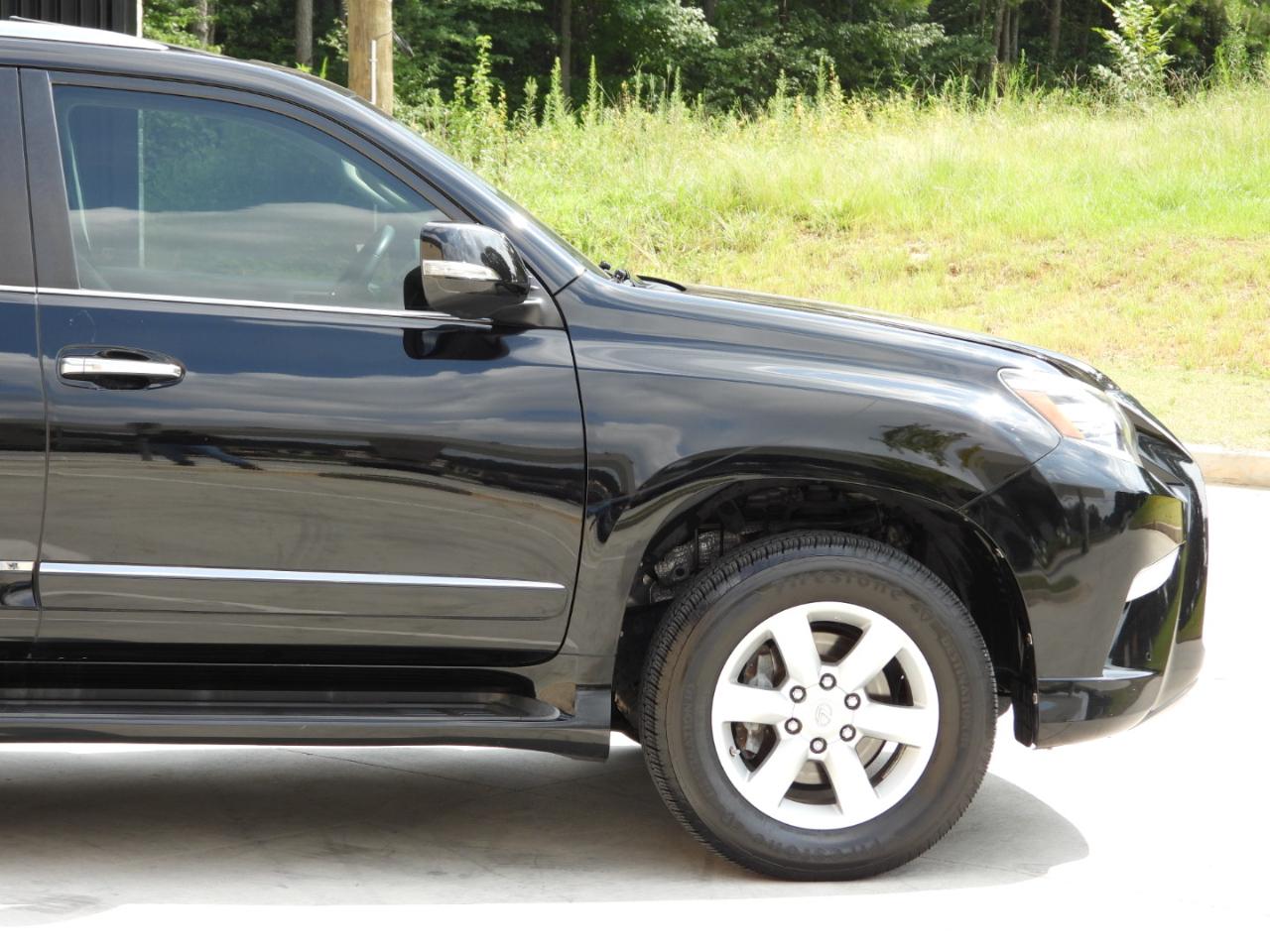 Lexus GX 460 Base 2017