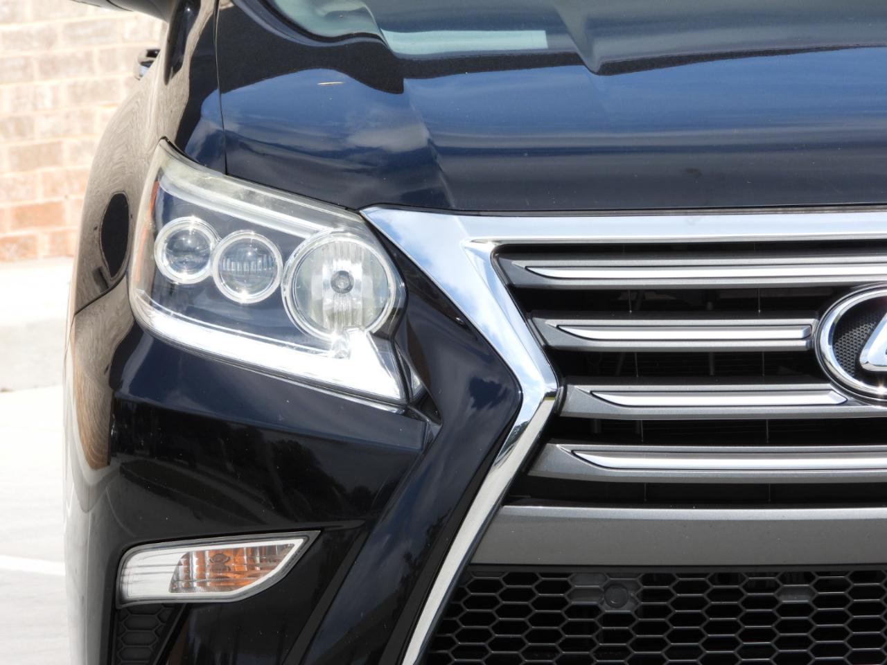 Lexus GX 460 Base 2017