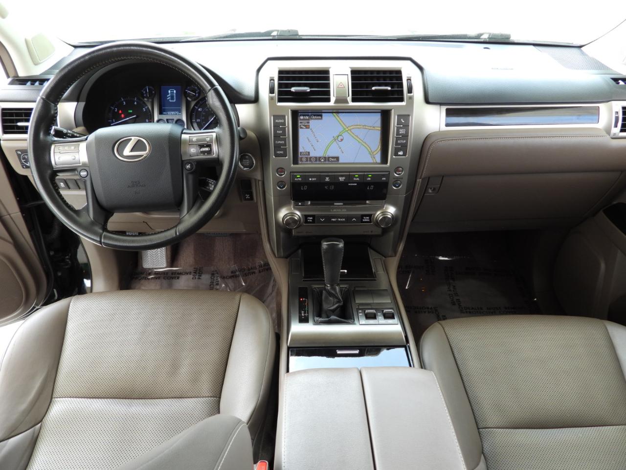 Lexus GX 460 Base 2017
