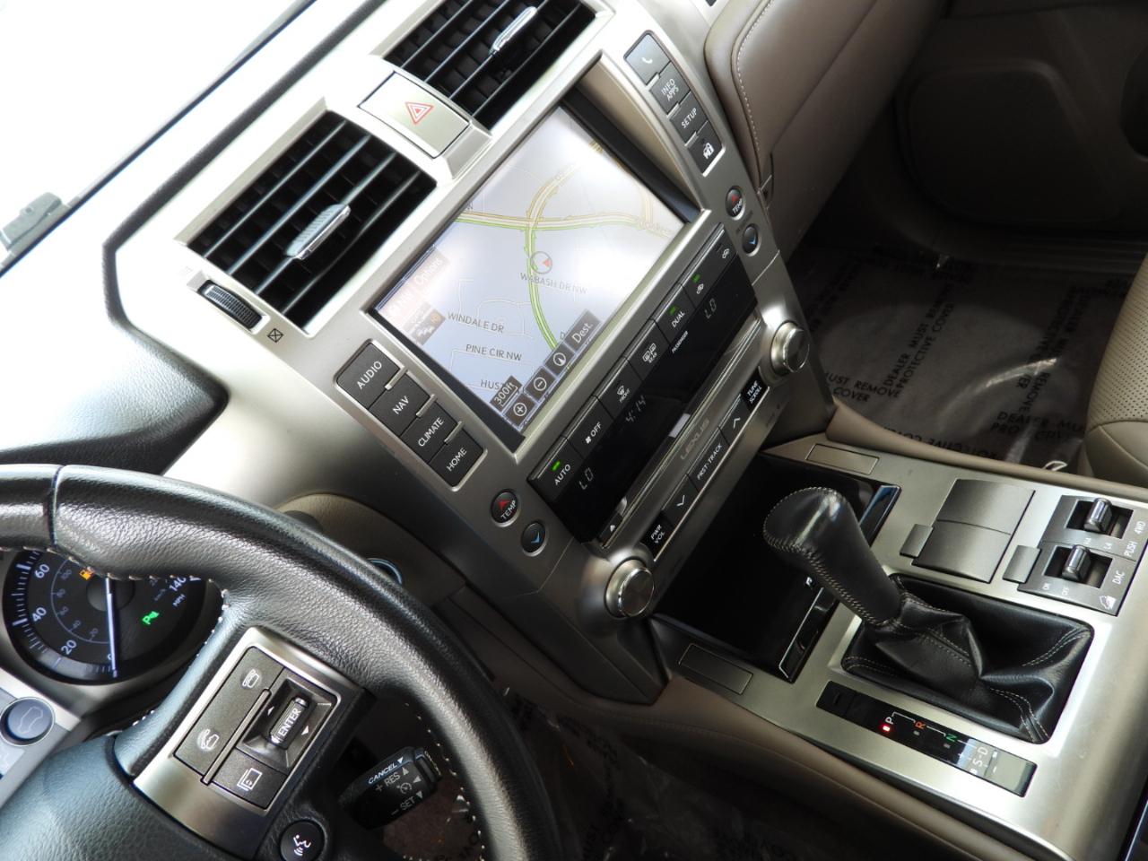 Lexus GX 460 Base 2017