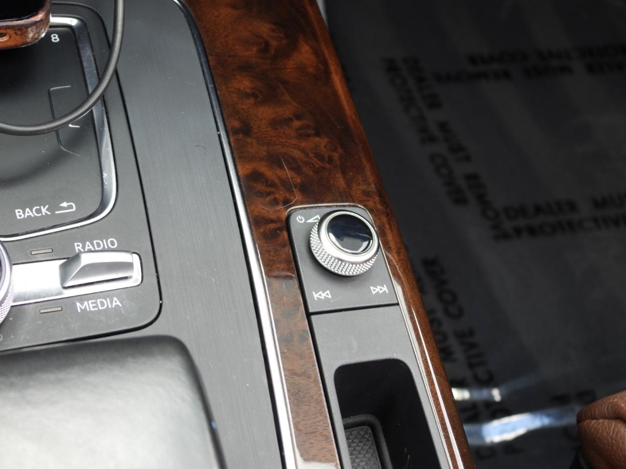 Audi Q5 2.0T Premium Plus quattro 2019