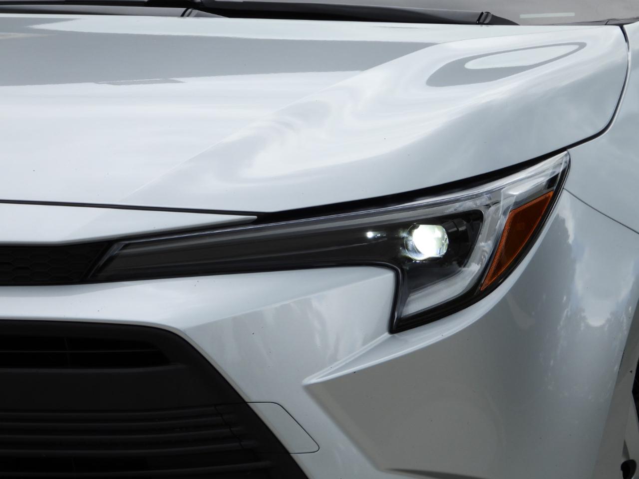 Toyota Corolla Hybrid LE 2023