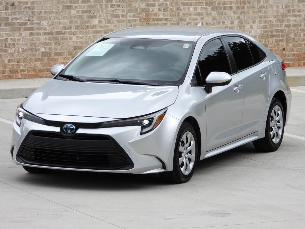 Toyota Corolla Hybrid LE 2023